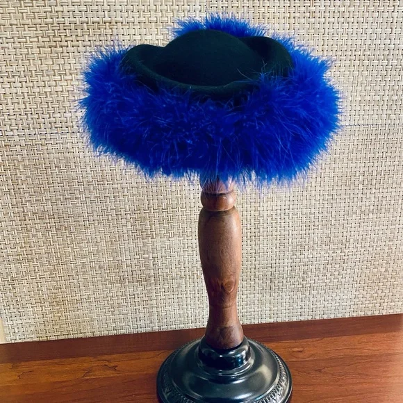 SOLD 🌟2xHP🌟VTG 1940-50s Blue Ostrich Feather Black Wool Pillbox Hat USA - Picture 8 of 16